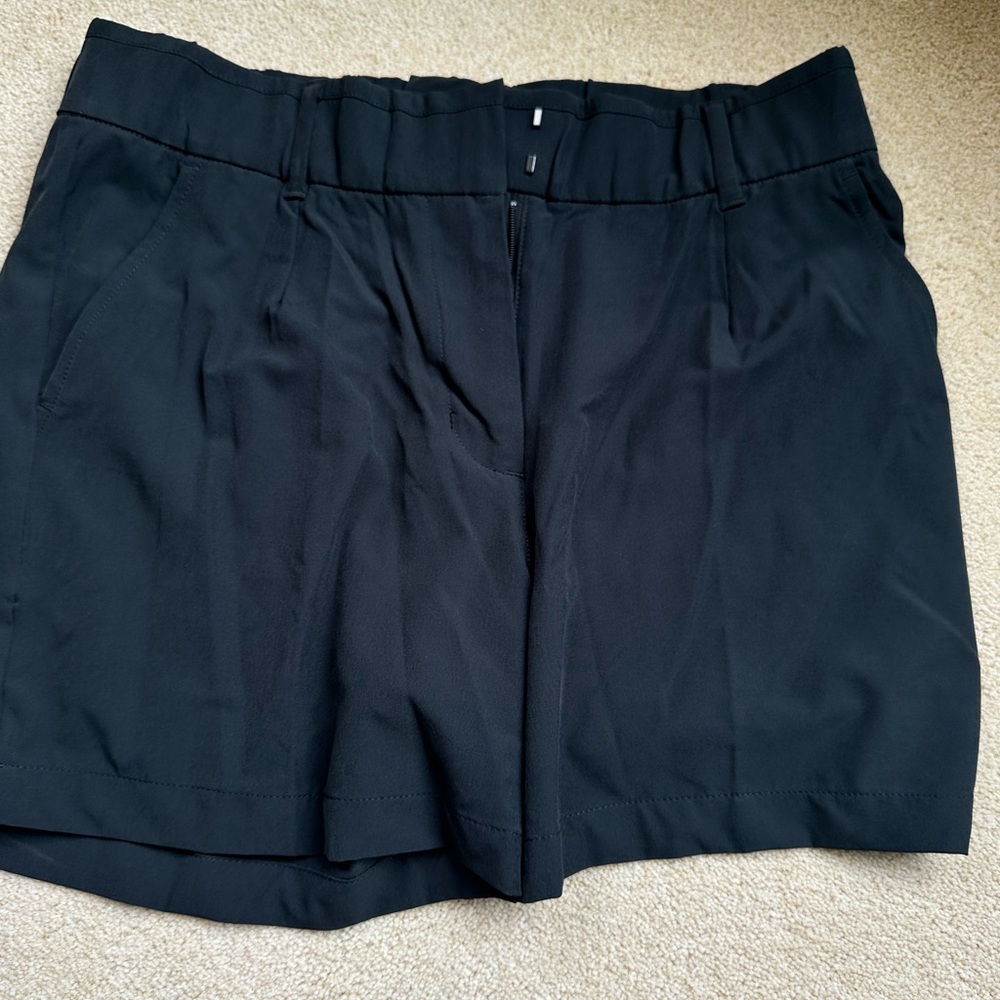 Nike Women's Classic Black Golf Shorts